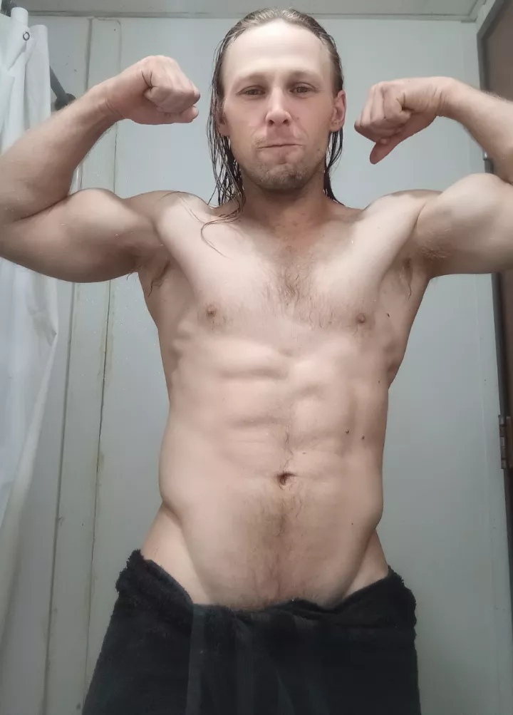 After shower abs and v line posted by muddman123