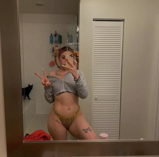 Can I borrow your tongue for a second? by TallResearch5766