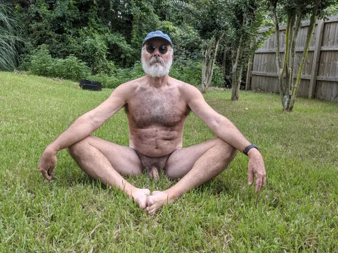 Cobbler in the grass by oldsearcherreturns