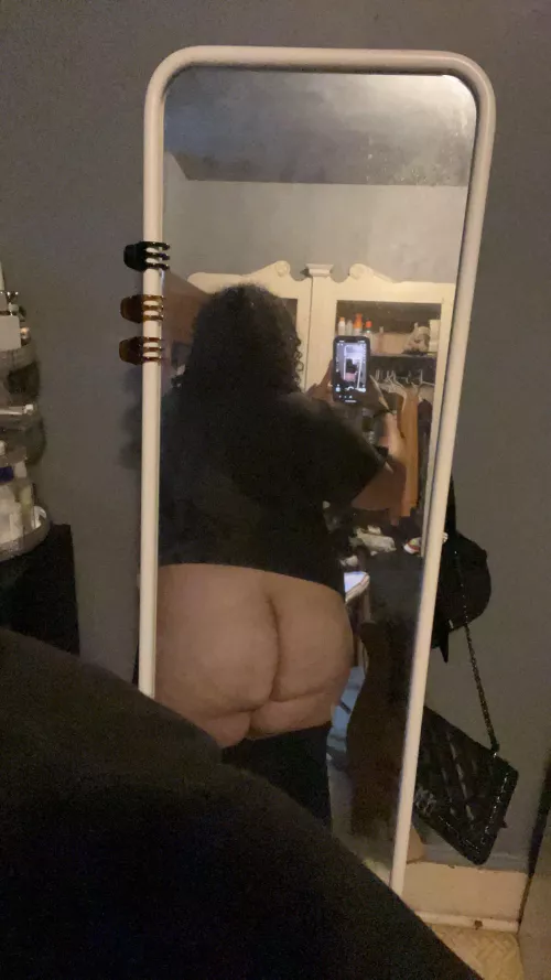 Come get some cake by Dslebron1