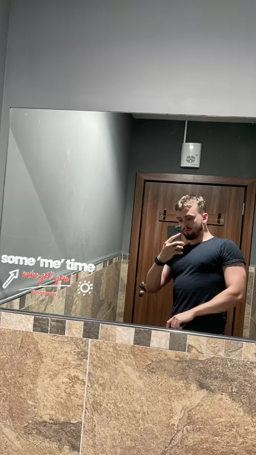 Every day feeling the same at the minute :( by loner0803