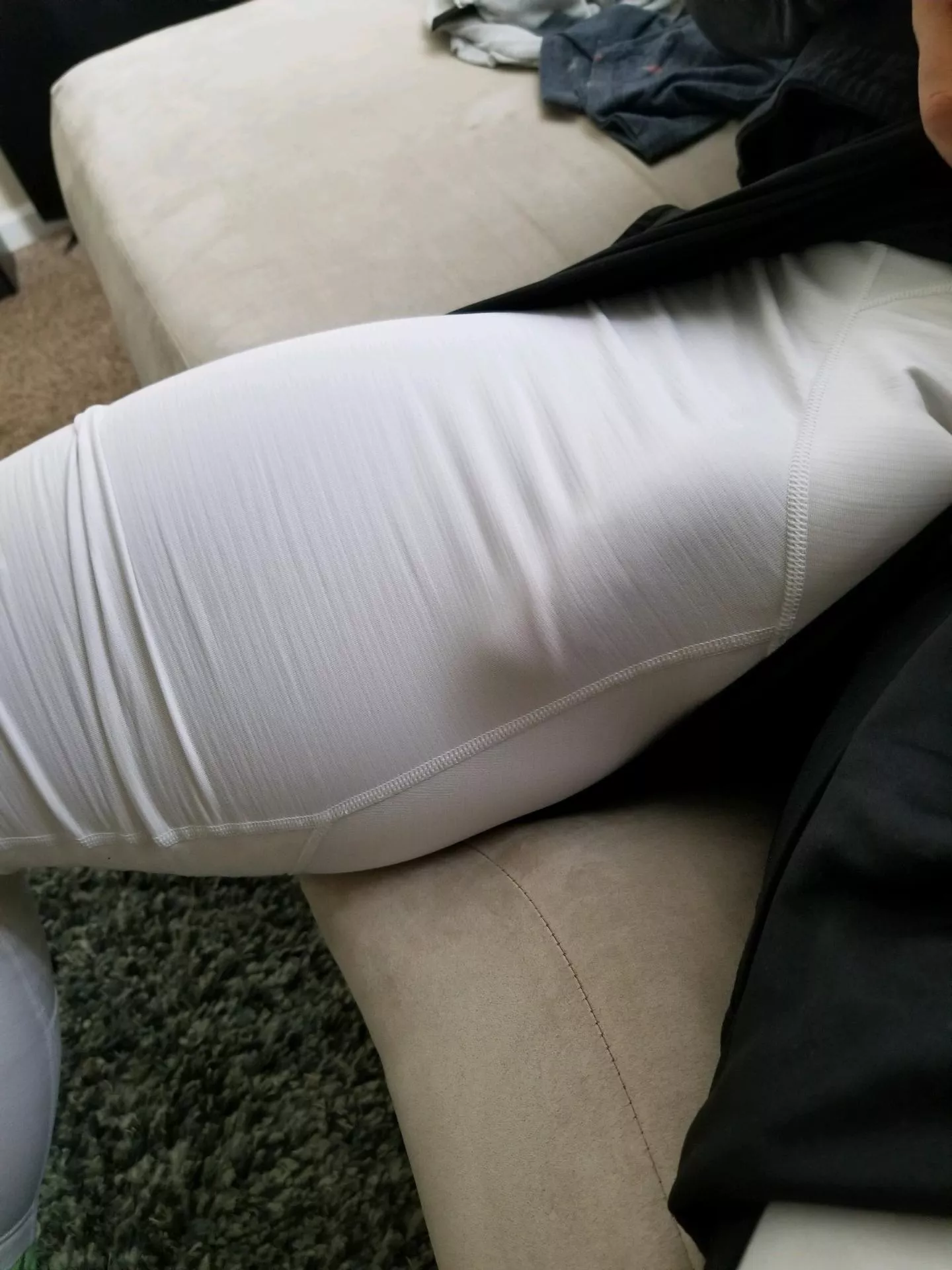 Hit that button if you would notice this while working out in my gym posted by PRIAPUSLONG