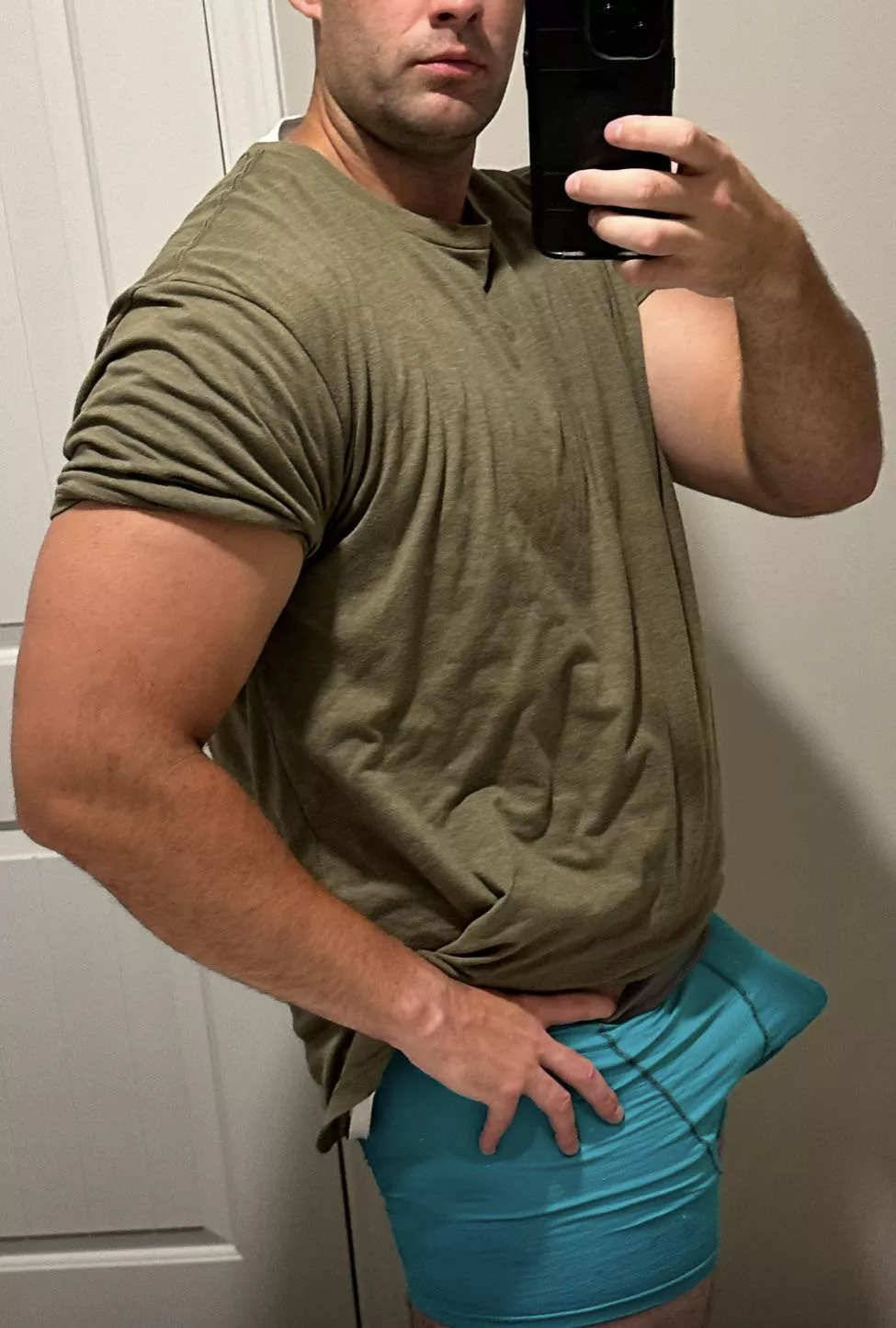 Is my dad bulge worthy? posted by BringhertoMe825