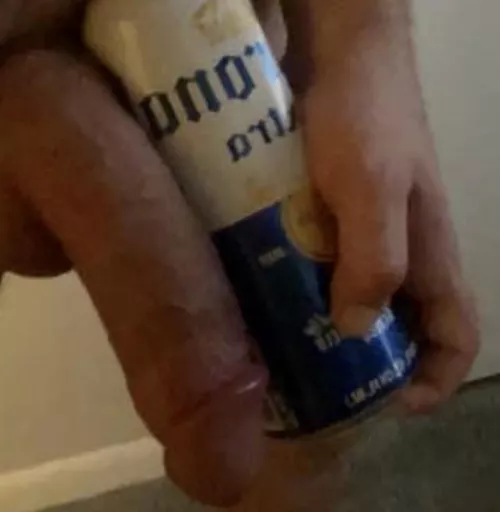 Just hanging out… by aboveaverage9x7