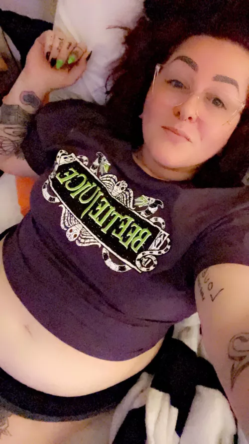 Love relaxing in bed 😝 by justpeachinaround