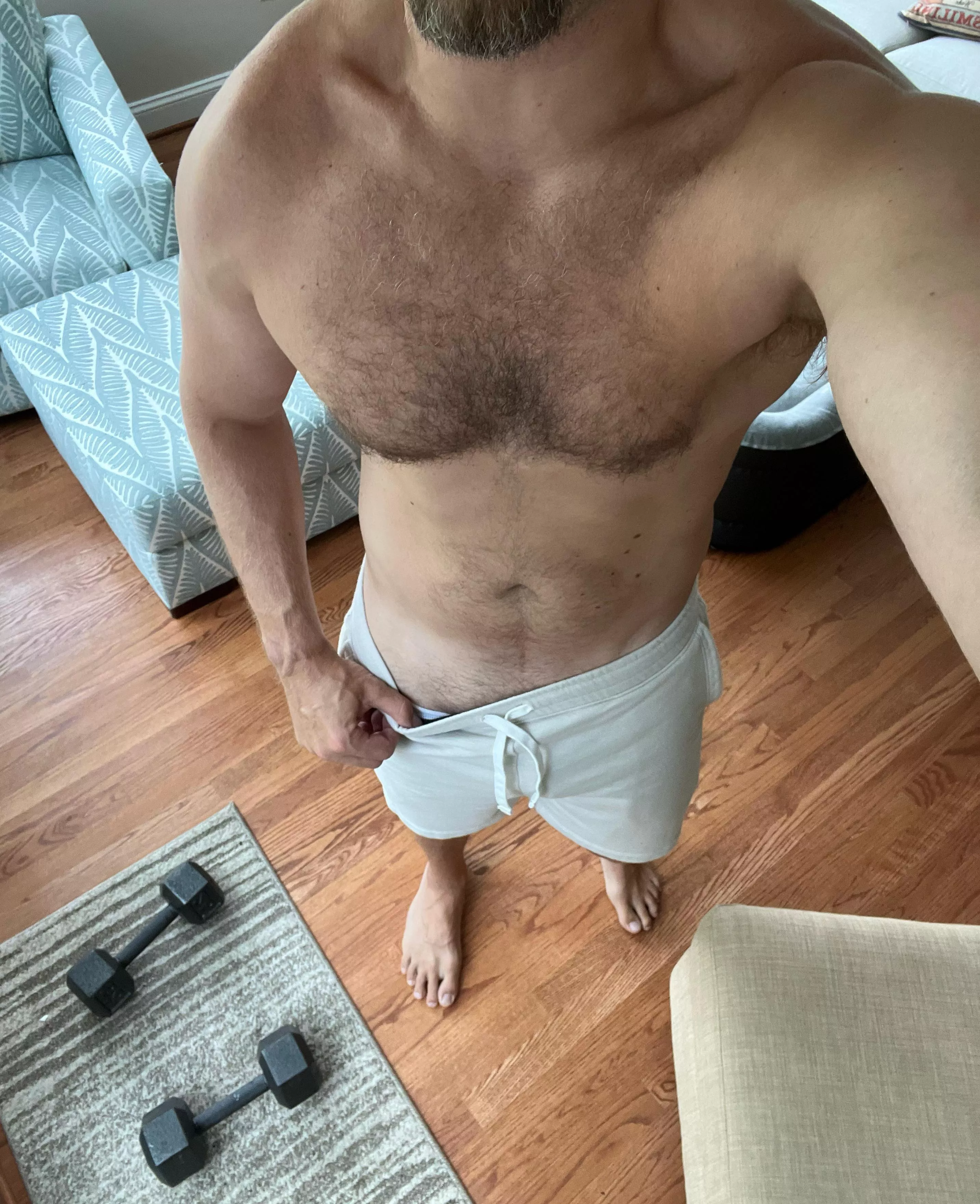 Morning workout… any ladies wanna join? [36] posted by DadNextDoor86