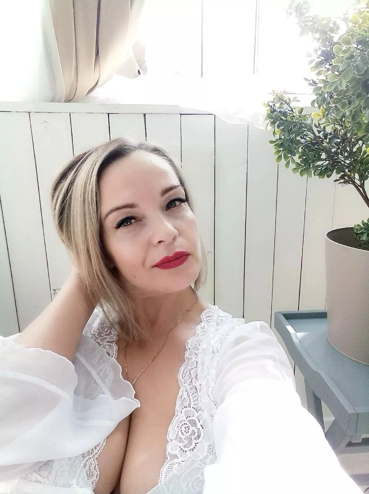 This mom is not too old to play with 😘 posted by Successful-Rub_5214