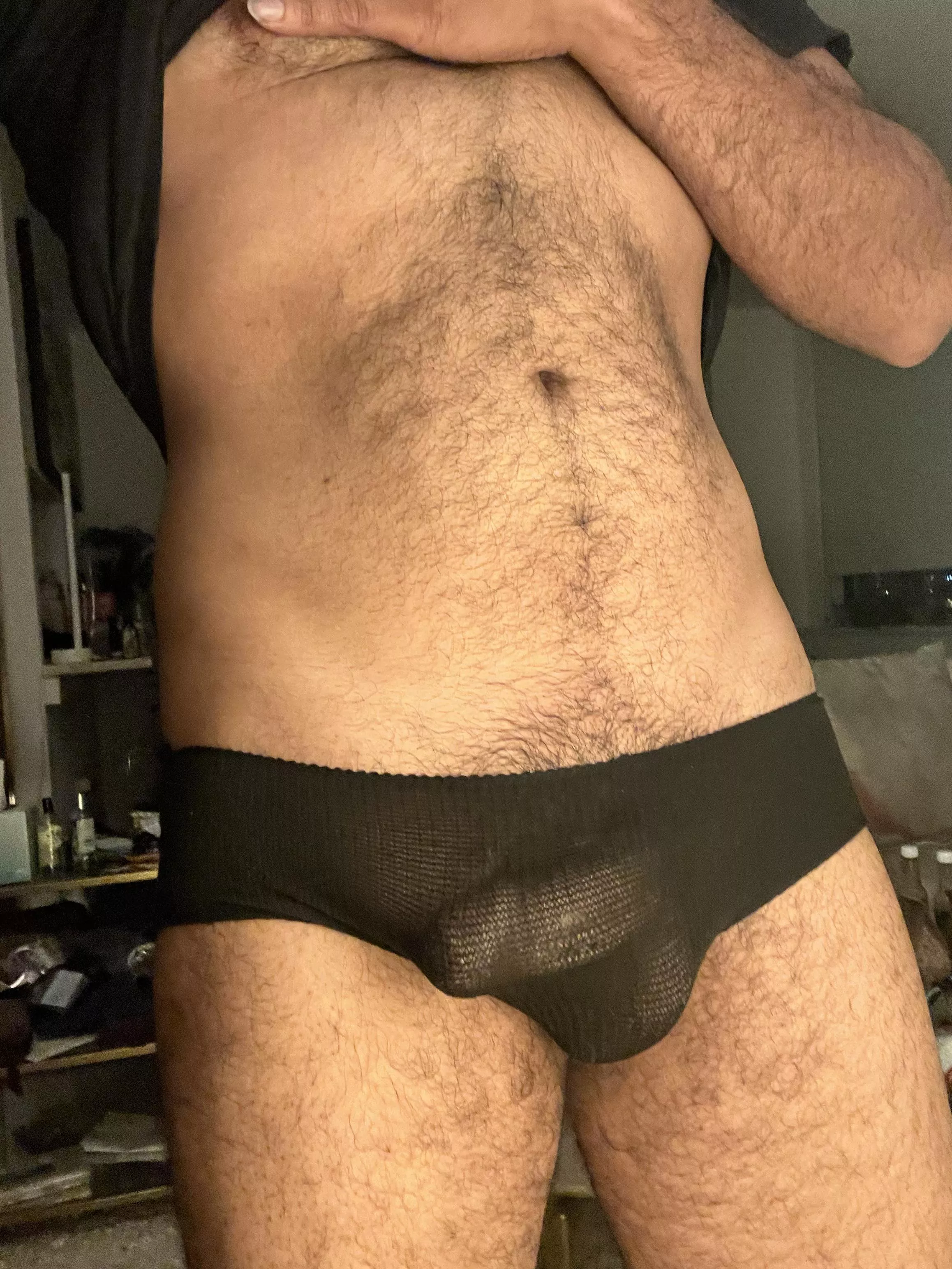 Wanna come over? posted by r0bnyy1