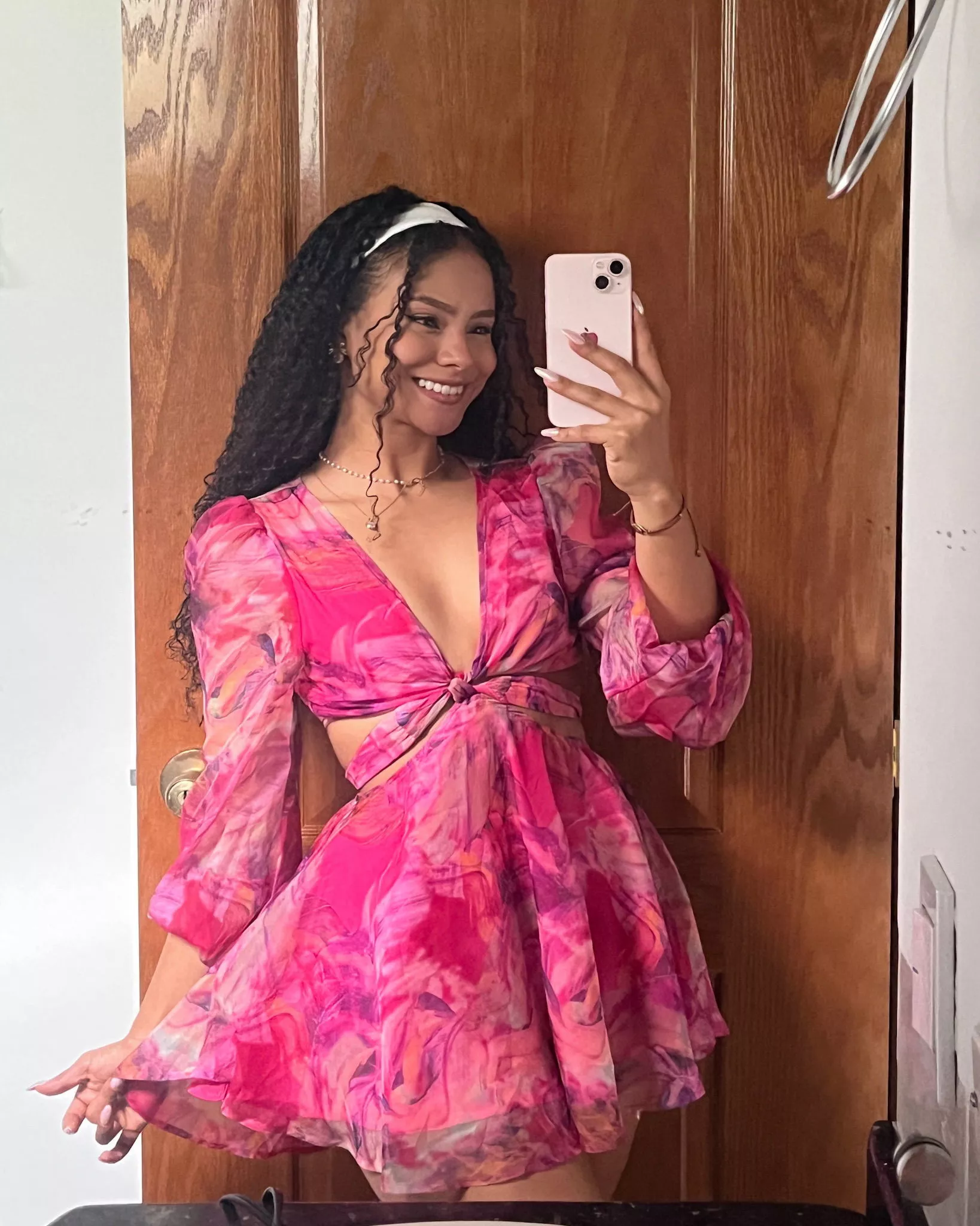 Weekend vibes 18y posted by ILoveSmilinggBack