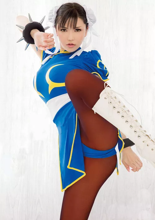 Chun-Li by Anri Okita by astronaut444