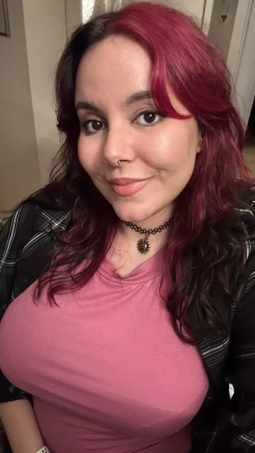 [f]eeling like a very hot girl rn by kittycatpeach