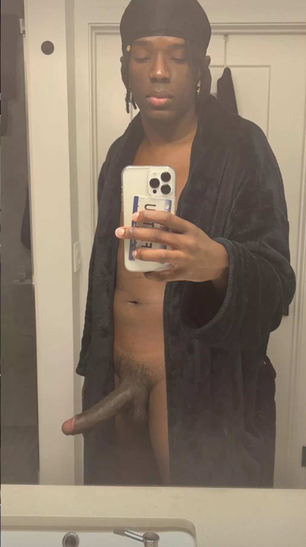 get on your knees for me posted by mysexispainful