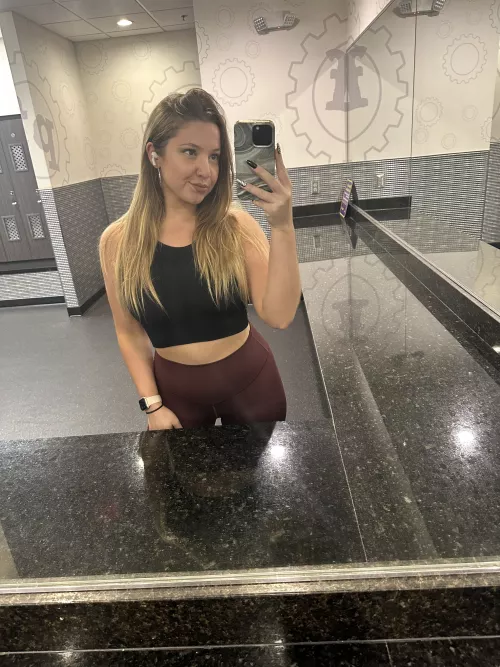 Gotta maintain that summer body by soudebm