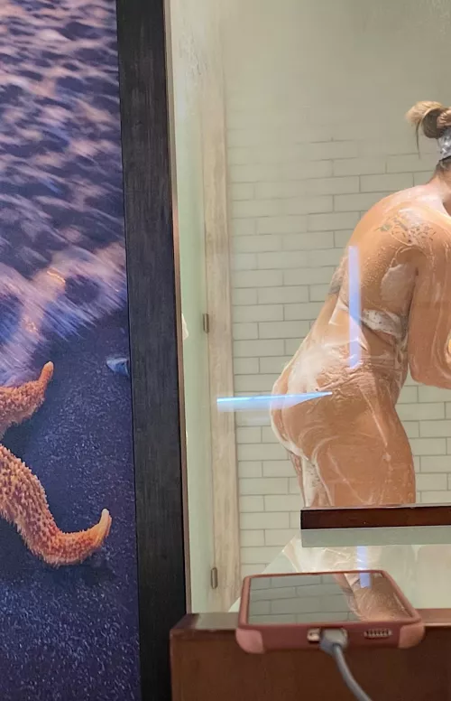 Husband is a creeper. But my booty is thick! by beachbaby_69