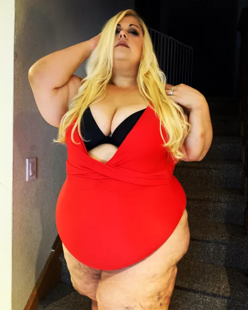 I’ll be your plus size Pam 💋 by BBWDaisy1