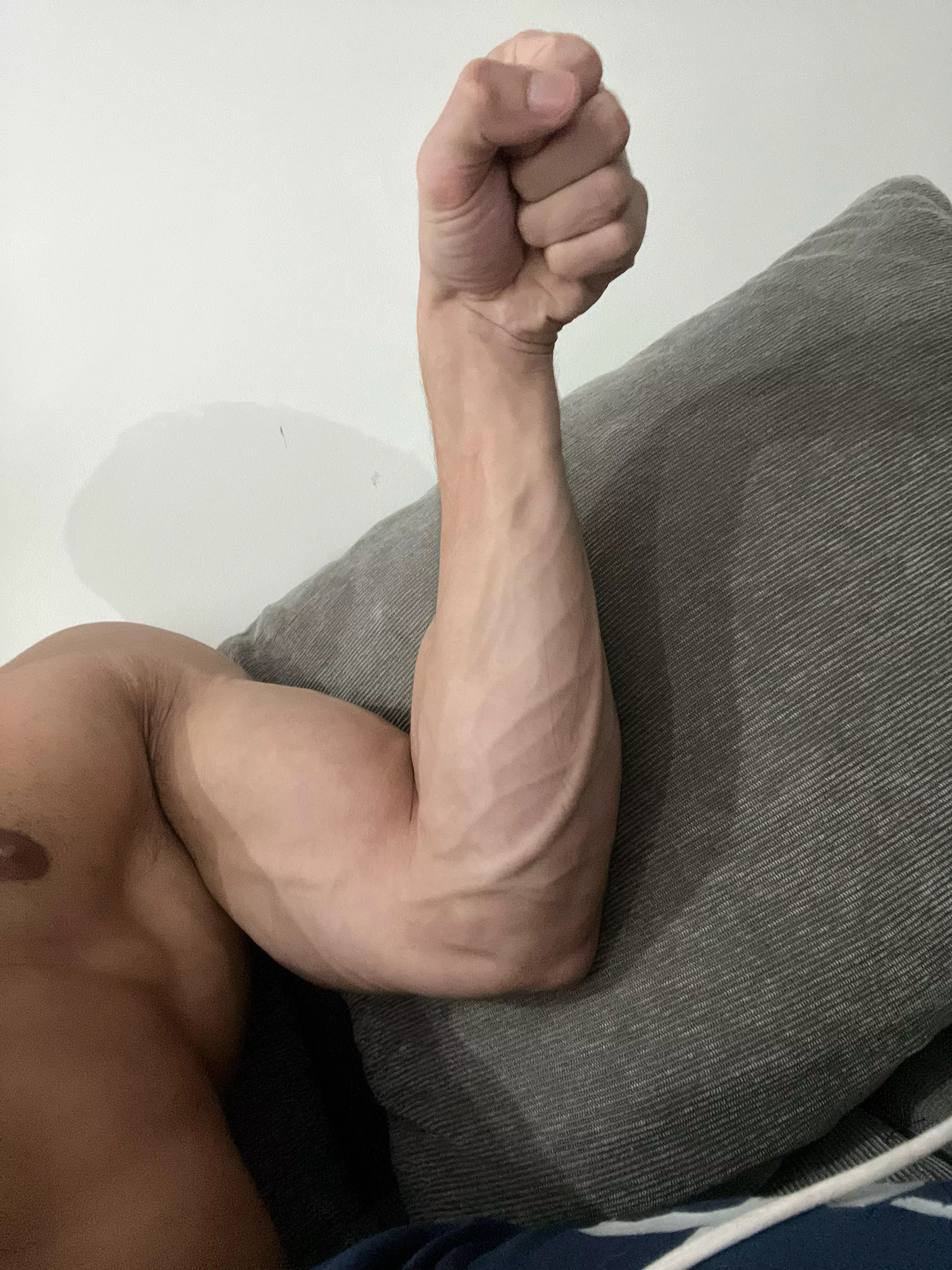 Im strong jeje posted by Maurifitness