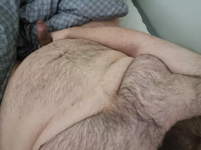 It's a little lonely in bed right now, would love some company by ScandinavianChub