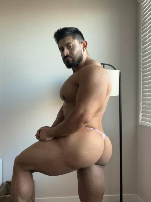 Little purple thong. Big muscle ass. by mateomuscle69