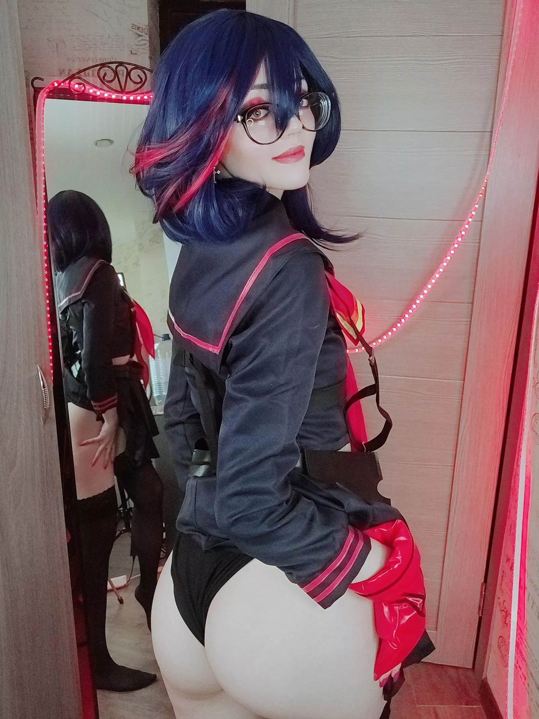 Ryuko Matoi cosplay by Aldorachan (Kill La Kill) posted by aldorachan