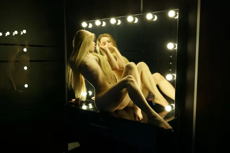 Who else wants a midnight rendezvous? by bodilyengrave