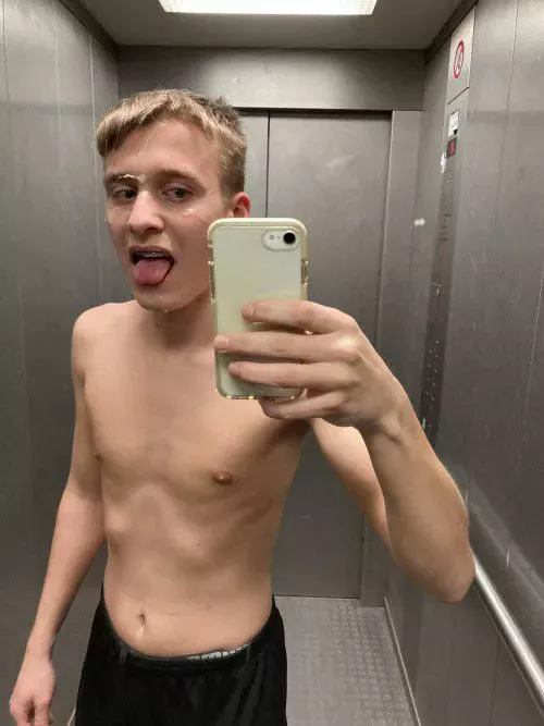 2004hottie by Berni441997