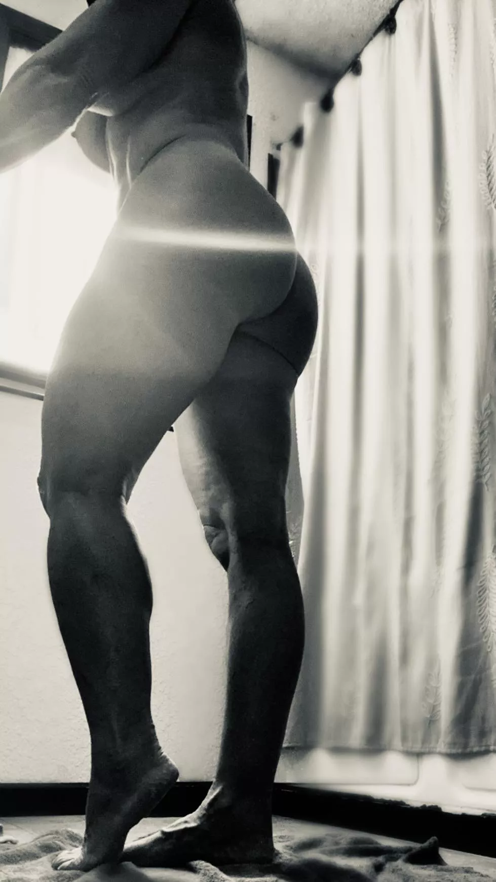 Anna Fine - Evening glow! posted by Annafinefit