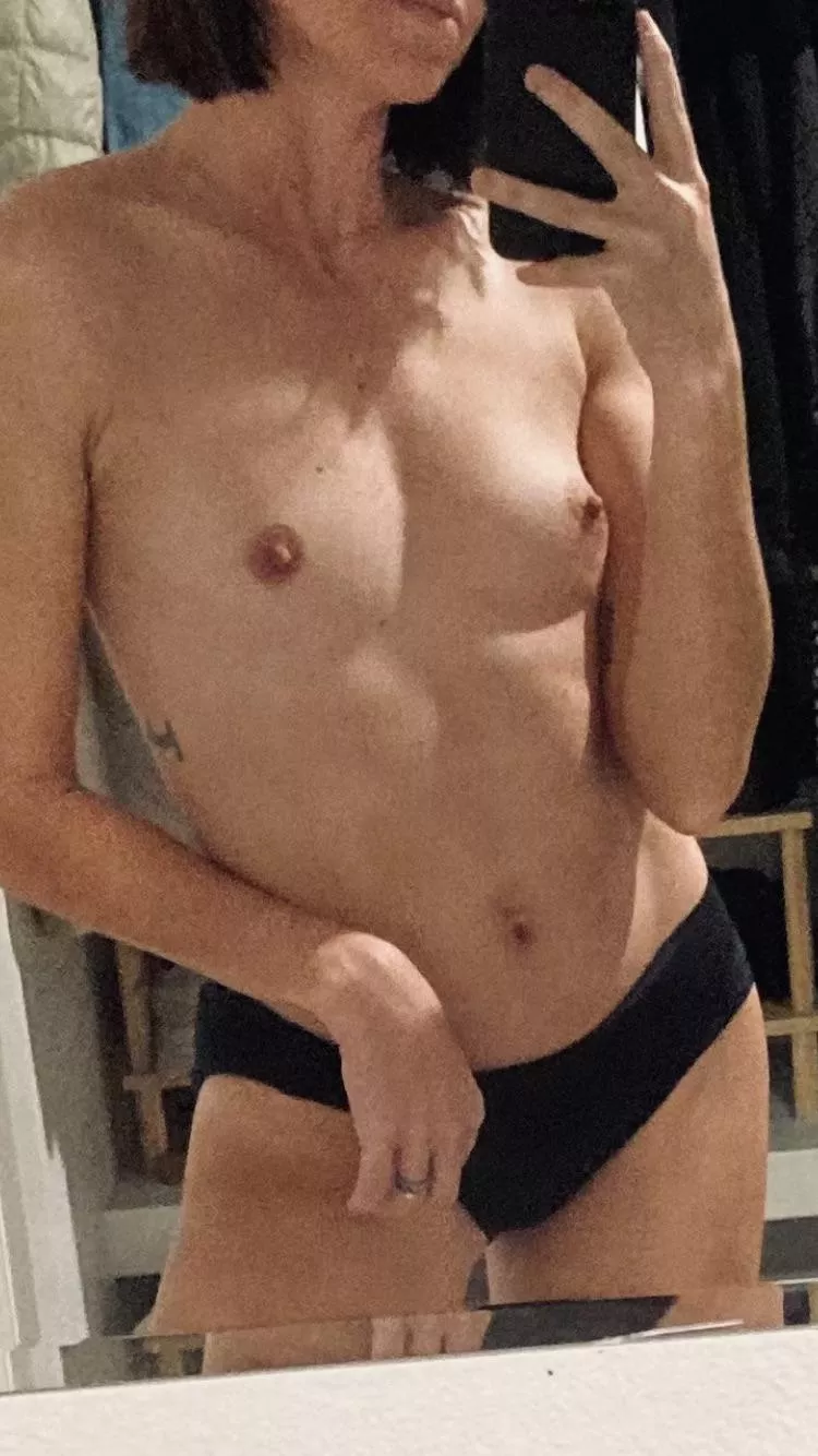 Any guys still wanna fuck my 31 year old wife? posted by trainleephoto