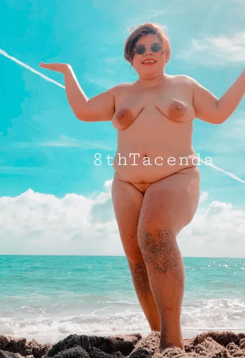 Beach vibes ✨ by 8thTacenda