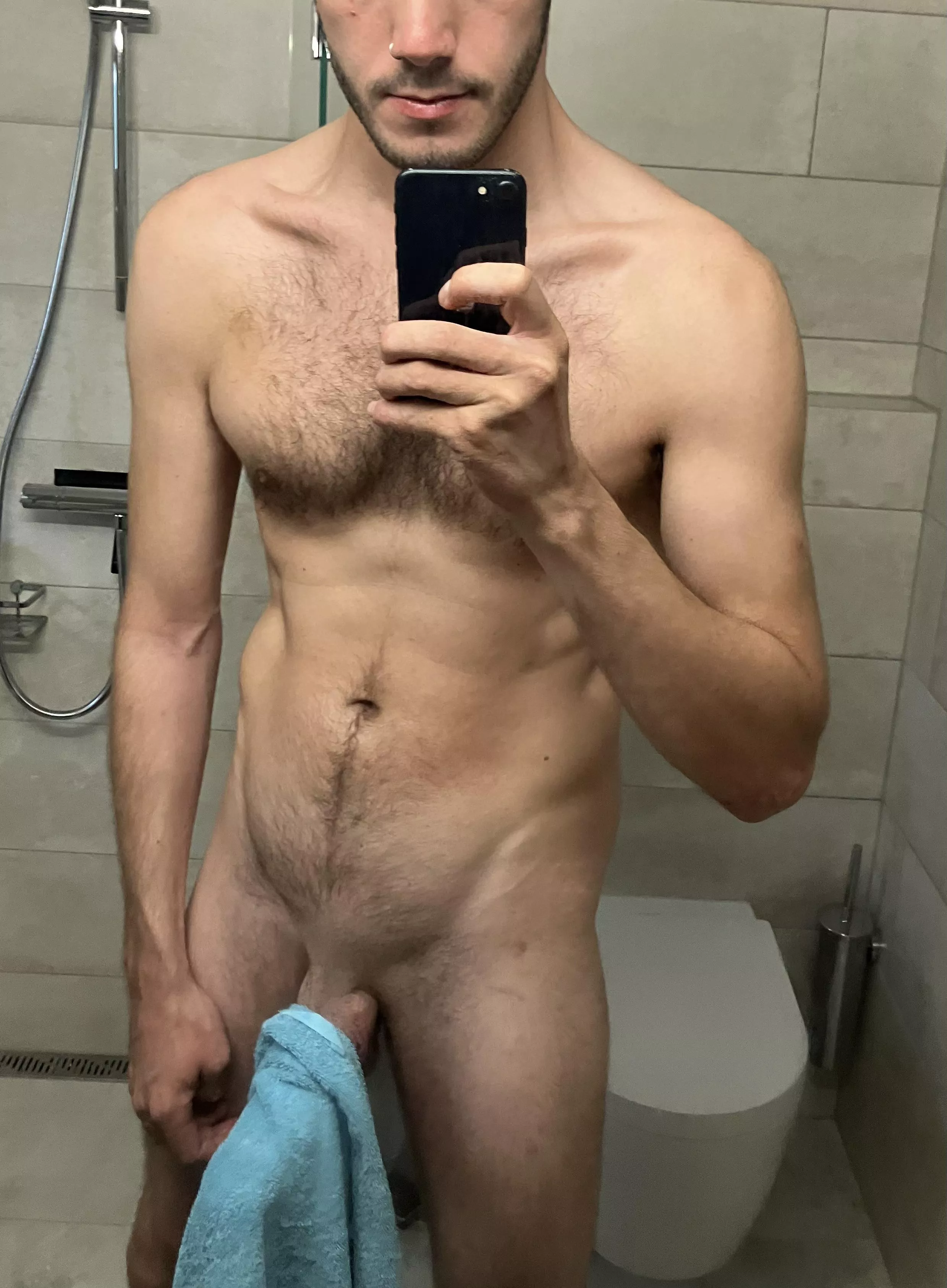 Come take it off posted by oldnewshit