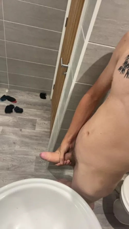 How’s it looking by Independent-Bat7299