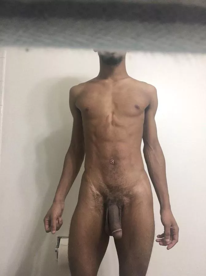 I'm not hard yet...that's an invitation 😏 posted by bbrwnxxxbnnyy