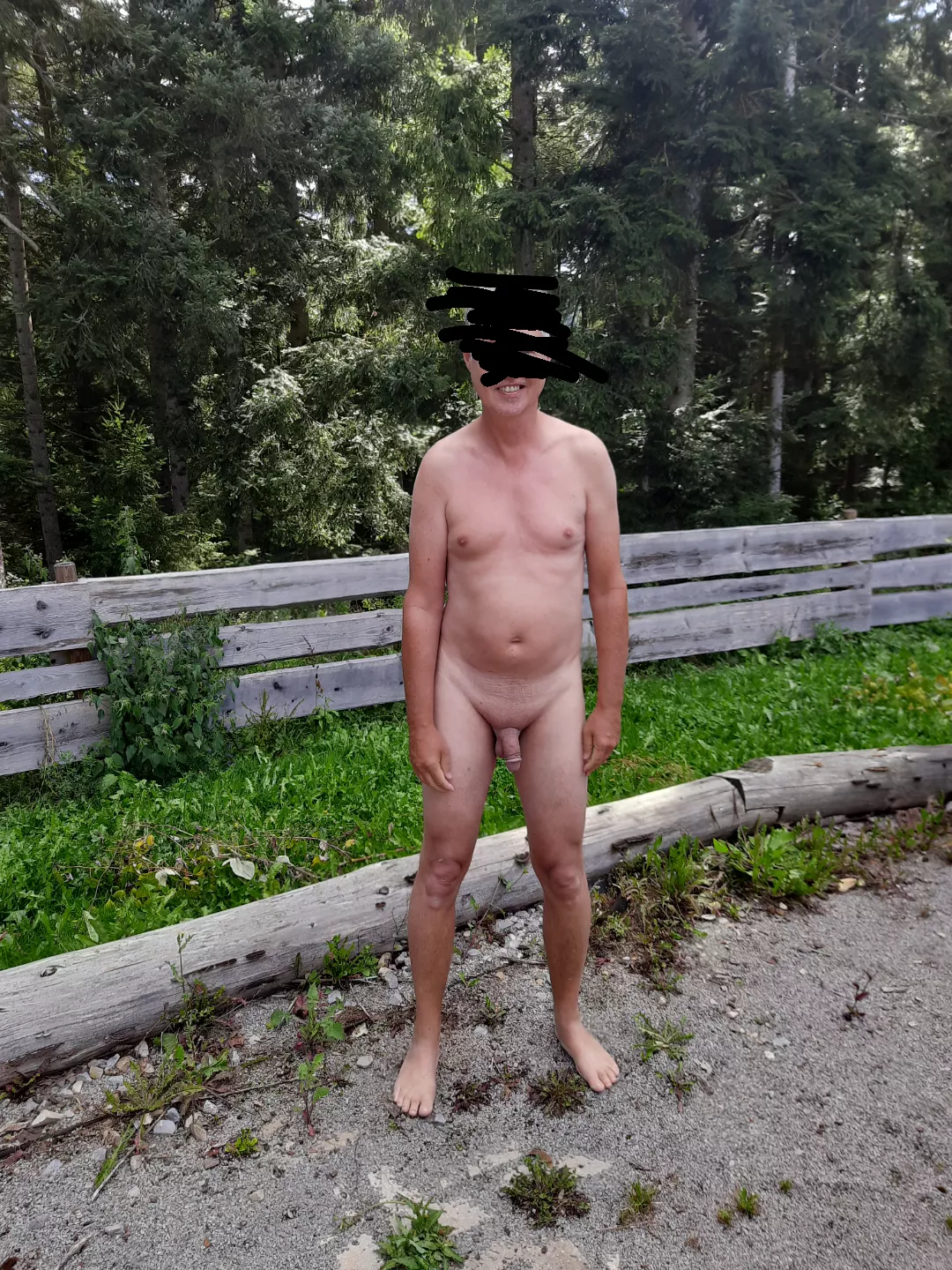 Naked in the woods posted by InternationalTown986