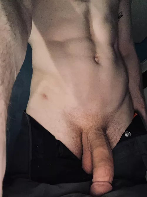 Nothing like posting nudes on reddit to wind down after a long Sunday. My Dms are always open 😊 by Deadchip2020