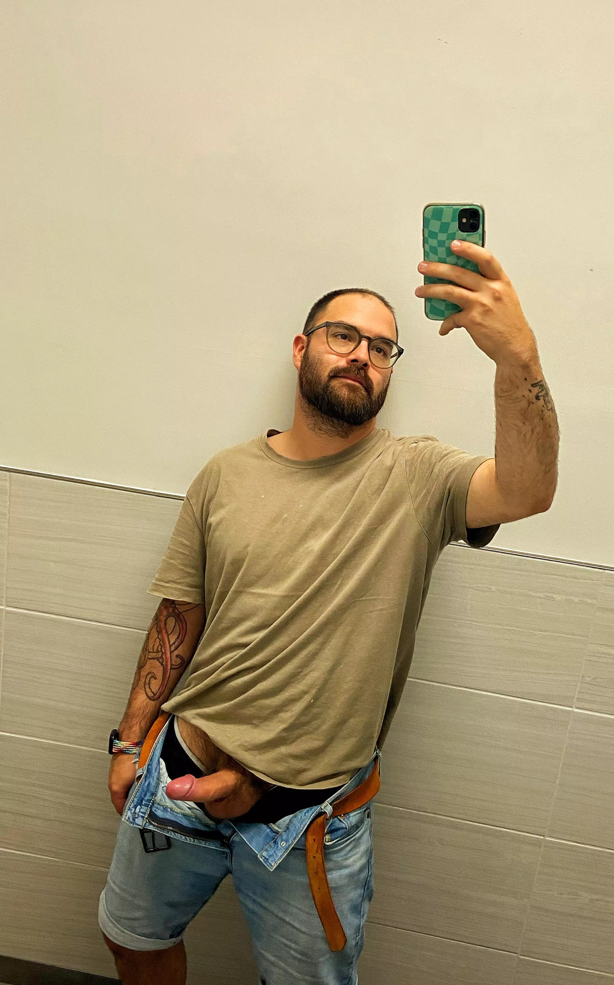 Should I try less beard ? posted by avrgpenn