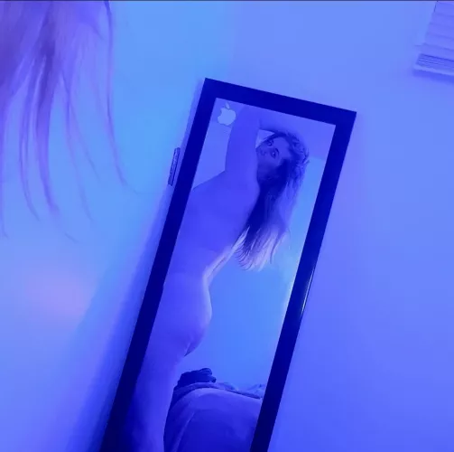 Sorry I tried to get my boobs in too by katiewaitie18