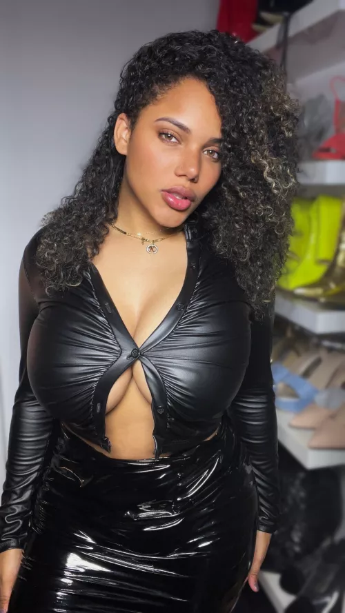 That button is holding on for dear life 😅 by thekixxy