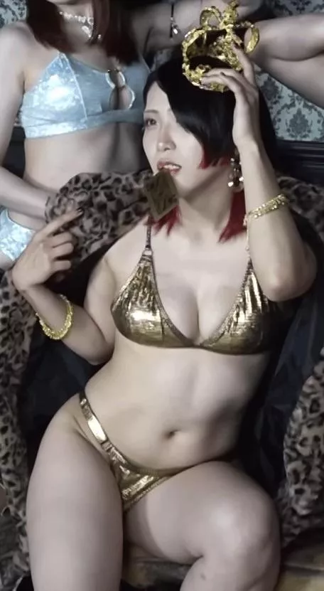 Utami Hayashishita 🤤 posted by throwawayacct459