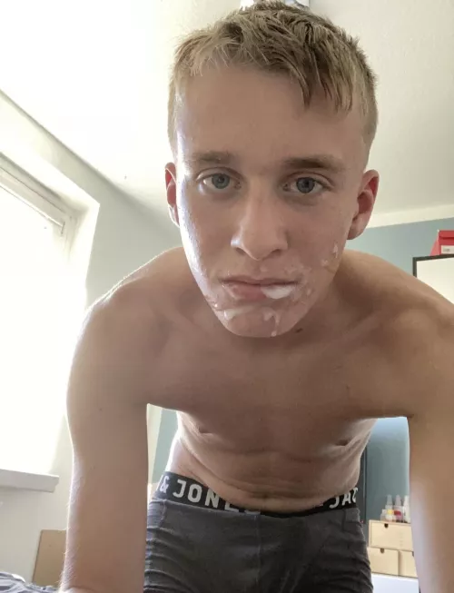 2004hottie by husshpappie9285