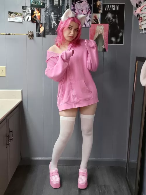 Do you like catgirls? :3 by RainbowValentine