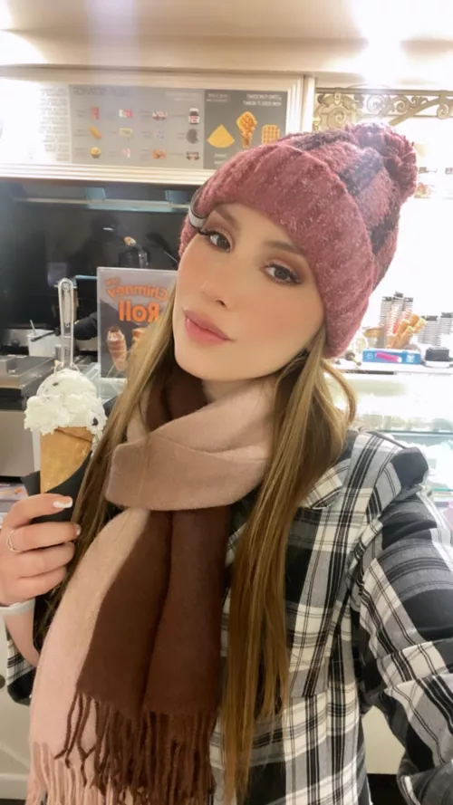 Do you like ice cream too? @michellemoon222 by RaspyDisobedience