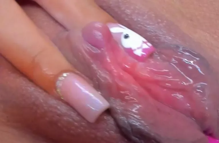 Exposed clitoris ;-) by ruskerpc