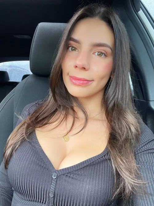 Eyes up here 😉 by MinaVie