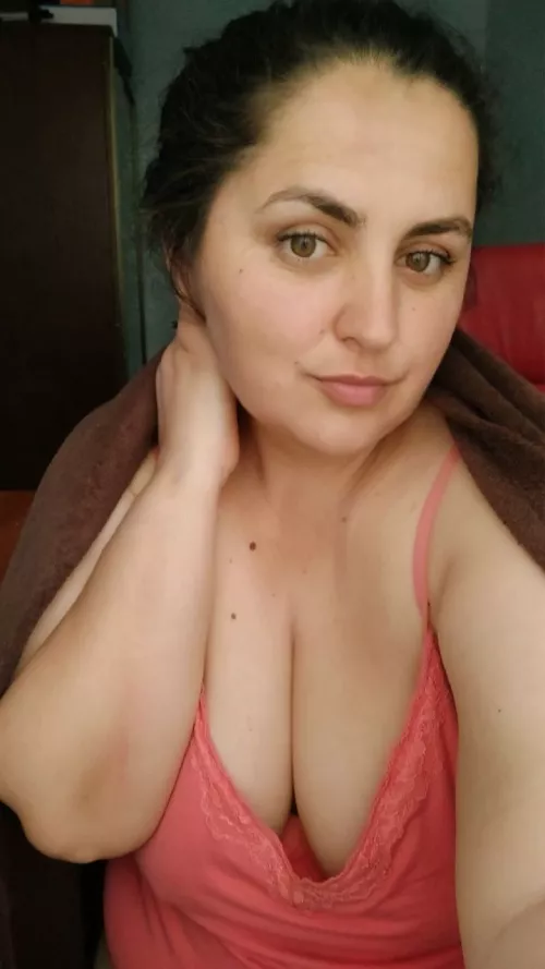 Hope everyone is enjoying their day. by Karinapovetrul