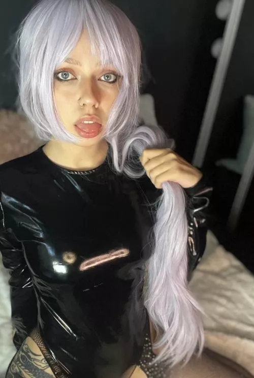 Little neon still counts by ShrillyLeave