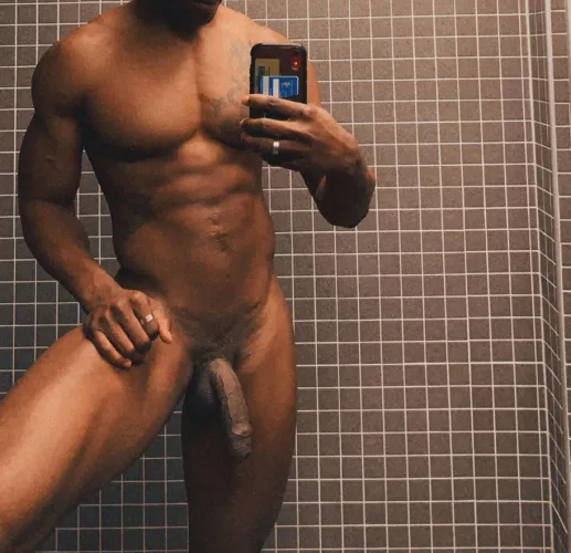 Some hang time. 💪🏾 by Obvious-Comfort6923