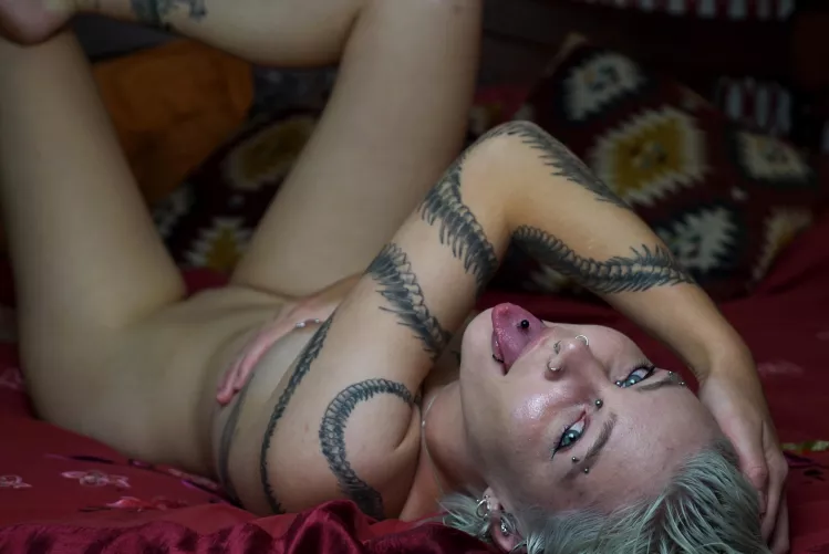 What toy would you use on me first? by AshleighWhite666