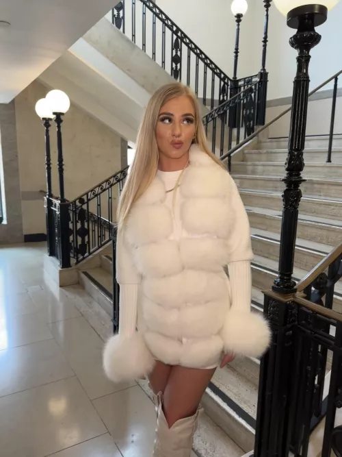 White IUTR by ChristineBlossom