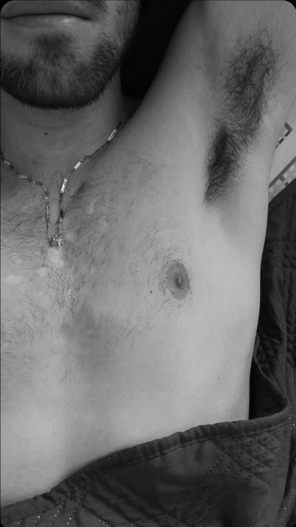 [24] Black and white posted by Mjuki_loki