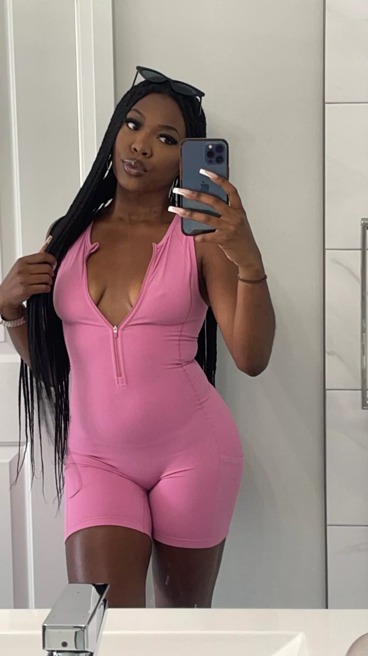 Am i still sexy with my clothes on posted by kokospuff