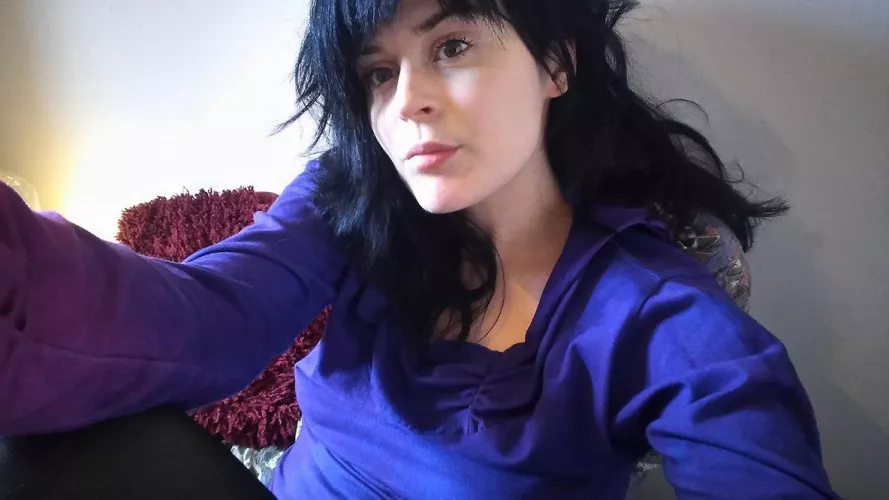 Do I need a bra? by YellowPosty